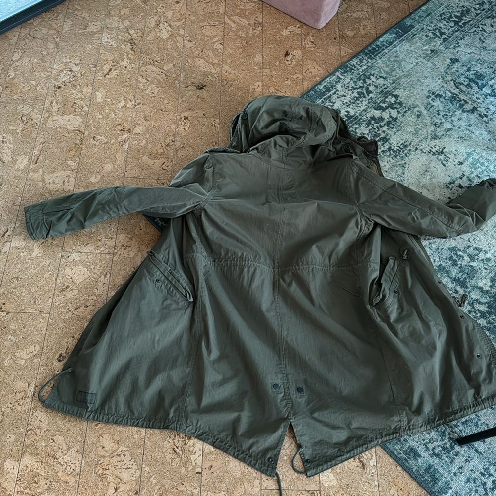 Community Autonomy Green Parka - Picture 14 of 16